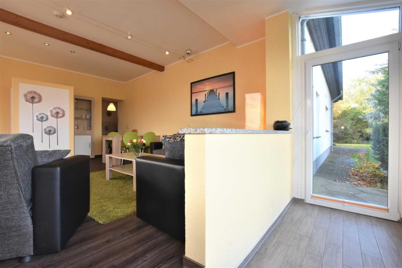 Ferienwohnungen Kleckerburg Mit Me Kägsdorf Extérieur photo
