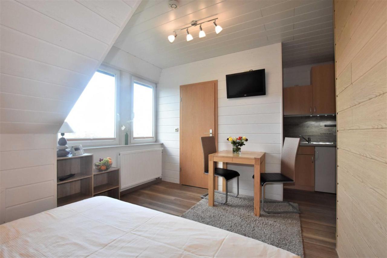 Ferienwohnungen Kleckerburg Mit Me Kägsdorf Extérieur photo