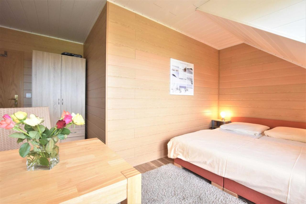 Ferienwohnungen Kleckerburg Mit Me Kägsdorf Extérieur photo